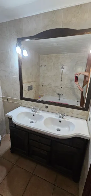 Mueble de baño estilo rústico