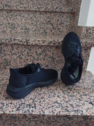 Zapatillas negras T.36