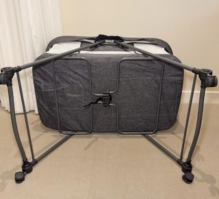 Cuna de Bebe Plegable /Colchon UBRAVOO Grab-and-go