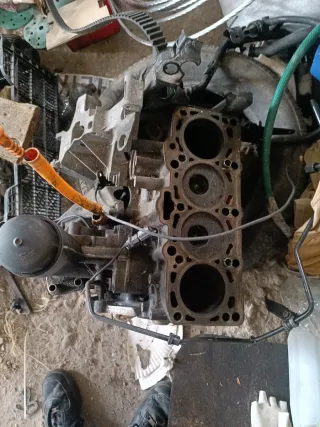 Bloque Motor 1.9 TDI AWX AVF ASZ