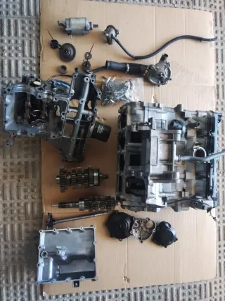 Motor Suzuki GSXR1000 K7
