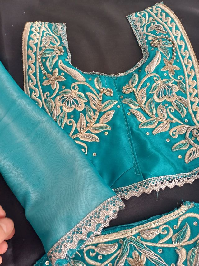 Saya para virgen de 80 cm