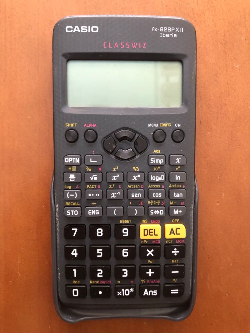 Calculadora Científica Casio fx-82SPXII Iberia de Segunda mano por