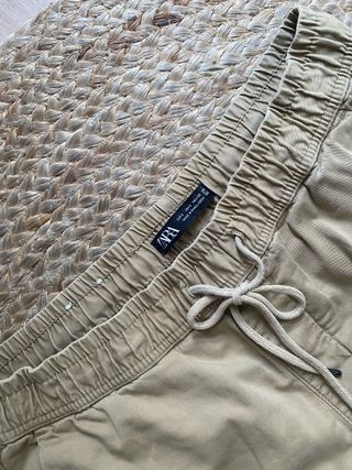 Pantalón Zara Talla L Beige