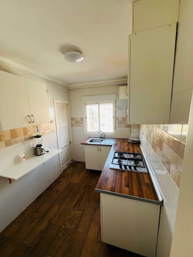 HABITACION EN XIRIVELLA