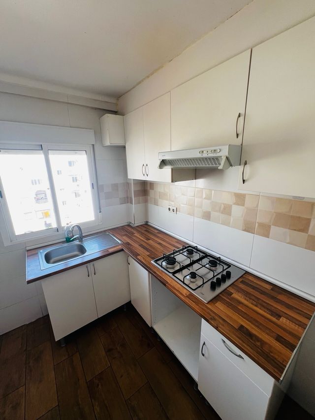 HABITACION EN XIRIVELLA