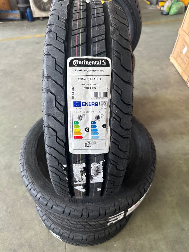 Continental ContiVanContact 100 215/65 R16C