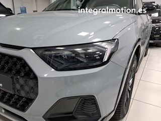 Audi A1 citycarver Black line 35 TFSI 110kW S tr