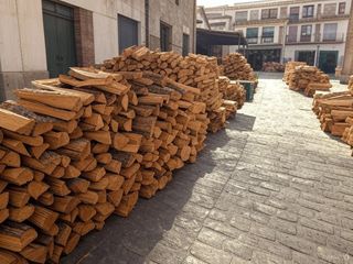 Leña a domicilio en Sagunto y comarca