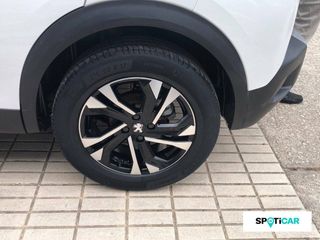 Peugeot 2008   Puretech 130 S&S BVM6 Allure Pack