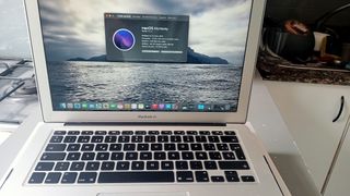 MacBook Air 2017 Plata como nueva.