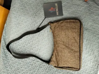 Borsa Moncler a quadri