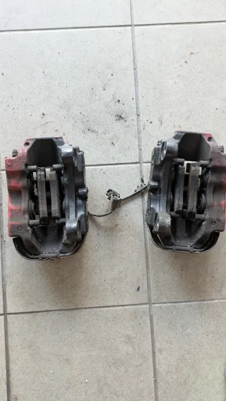 Travagem Brembo 17Z Traseira 4 pistões