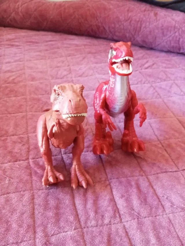 2 Dinosaurios Juguete,venta en mano