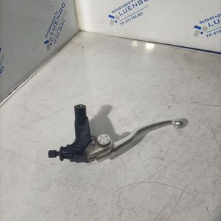 Soporte estribera lado izquierdo Kawasaki Z650 202