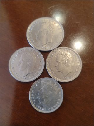 Lote 4 monedas Mundial 82