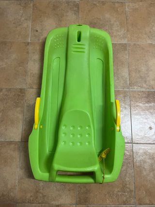 Trineo infantil verde