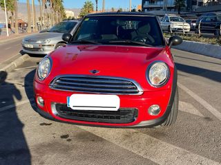 MINI ONE Cabrio 2011