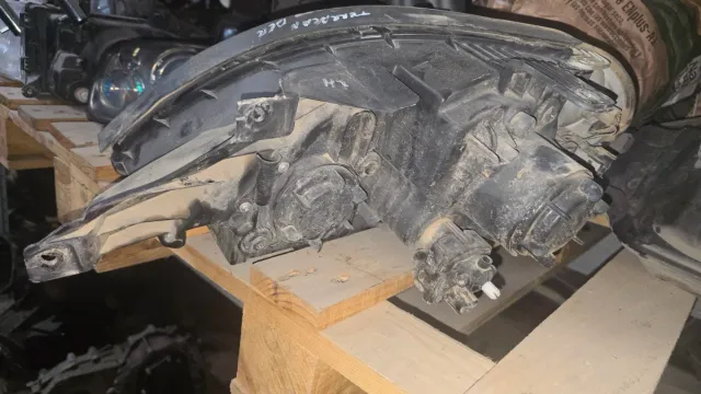 Faro Derecho Hyundai Terracan