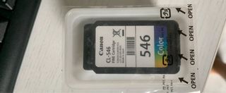 Monitor, stampante Wi-Fi, tastiera, casse