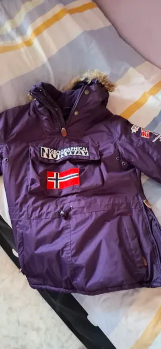 Chaqueta Geographical Norway Morada Talla M