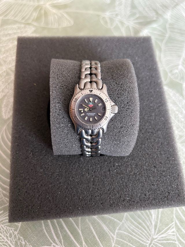 TAG Heuer Professional