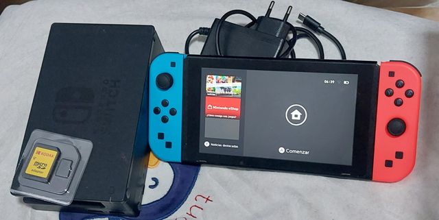 Nintendo Switch V2 Azul y Rojo