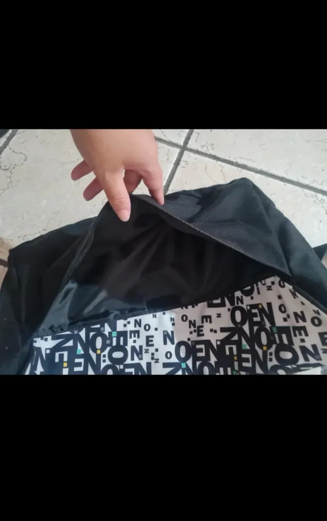 Borsa a tracolla NEON nera e bianca