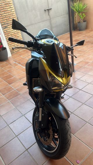 Kawasaki Z800e ABS 2015