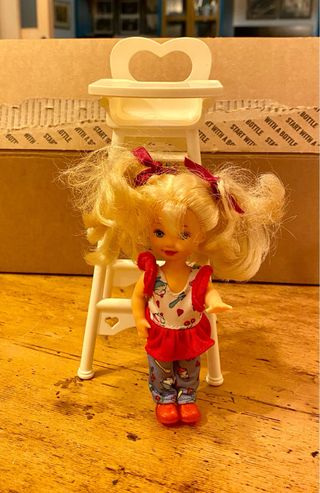 Shelly Barbie Sorellina + Seggiolone