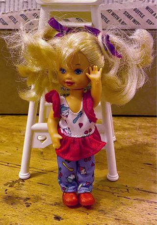 Shelly Barbie Sorellina + Seggiolone