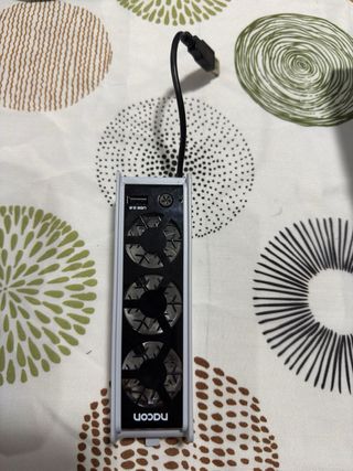 Consola PS5 con 2 mandos y ventilador