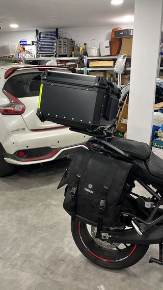 Juego Maletas Blandas sin uso Yamaha Tracer 9.