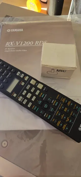 Amplificador Yamaha RX-V1200 RDS