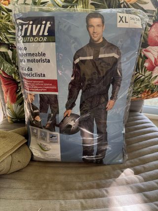 Mono impermeable Trivit Outdoor Talla XL