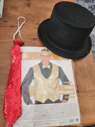 Conjunto Fiesta: Chaleco Lentejuelas, Corbata y So