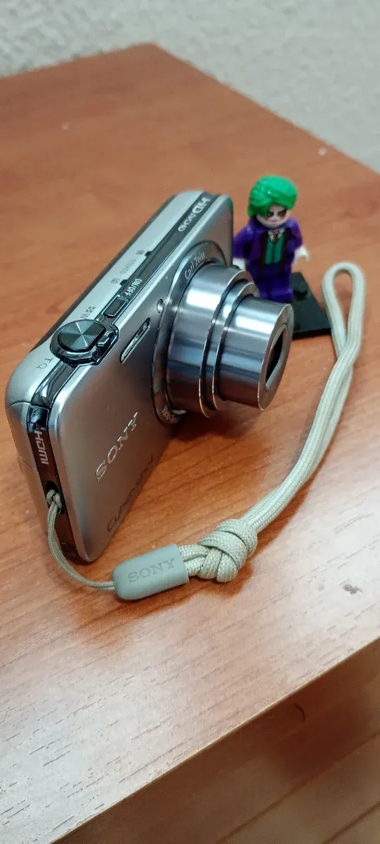 Cámara Sony Cyber-shot DSC-WX7 Plata