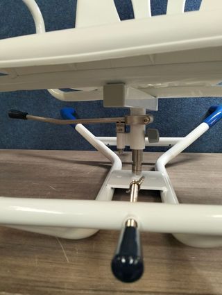 Silla de baño giratoria 360º con reposabrazos