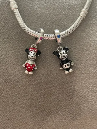 Charm Mickey o Minnie Disney precio unidad