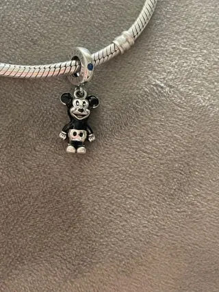 Charm Mickey o Minnie Disney precio unidad