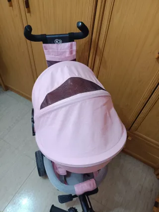 Triciclo evolutivo Kinderkraft rosa.