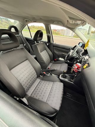 Volkswagen Bora 2.0i 115cv