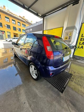 Ford Fiesta 2004