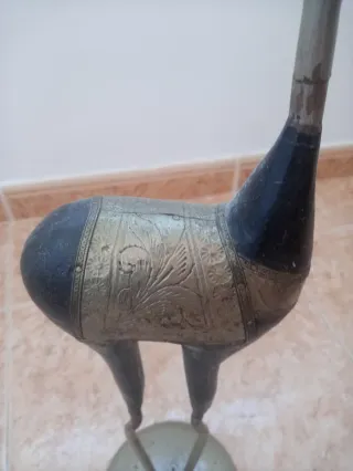 Figura decorativa antílope metal
