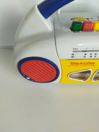 Radio Cassette Recorder.Funciona con pilas.