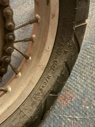 Neumático Michelin 120/70-14