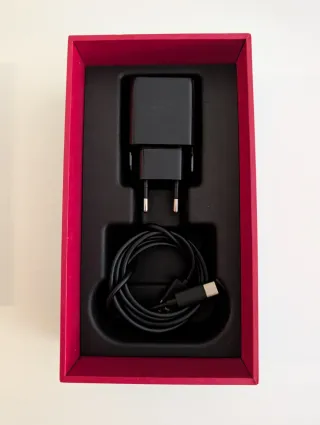 BlackBerry KEY2 Red Edition + cargador