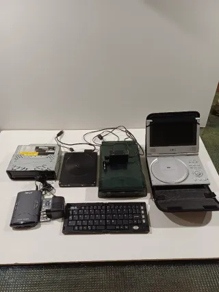 Pack DVD Portátil, Lector Tarjetas y Teclado