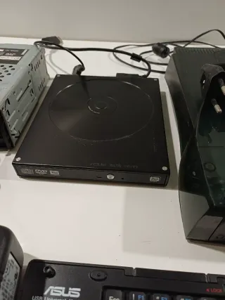 Pack DVD Portátil, Lector Tarjetas y Teclado