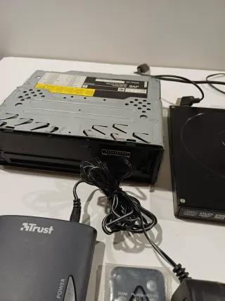 Pack DVD Portátil, Lector Tarjetas y Teclado